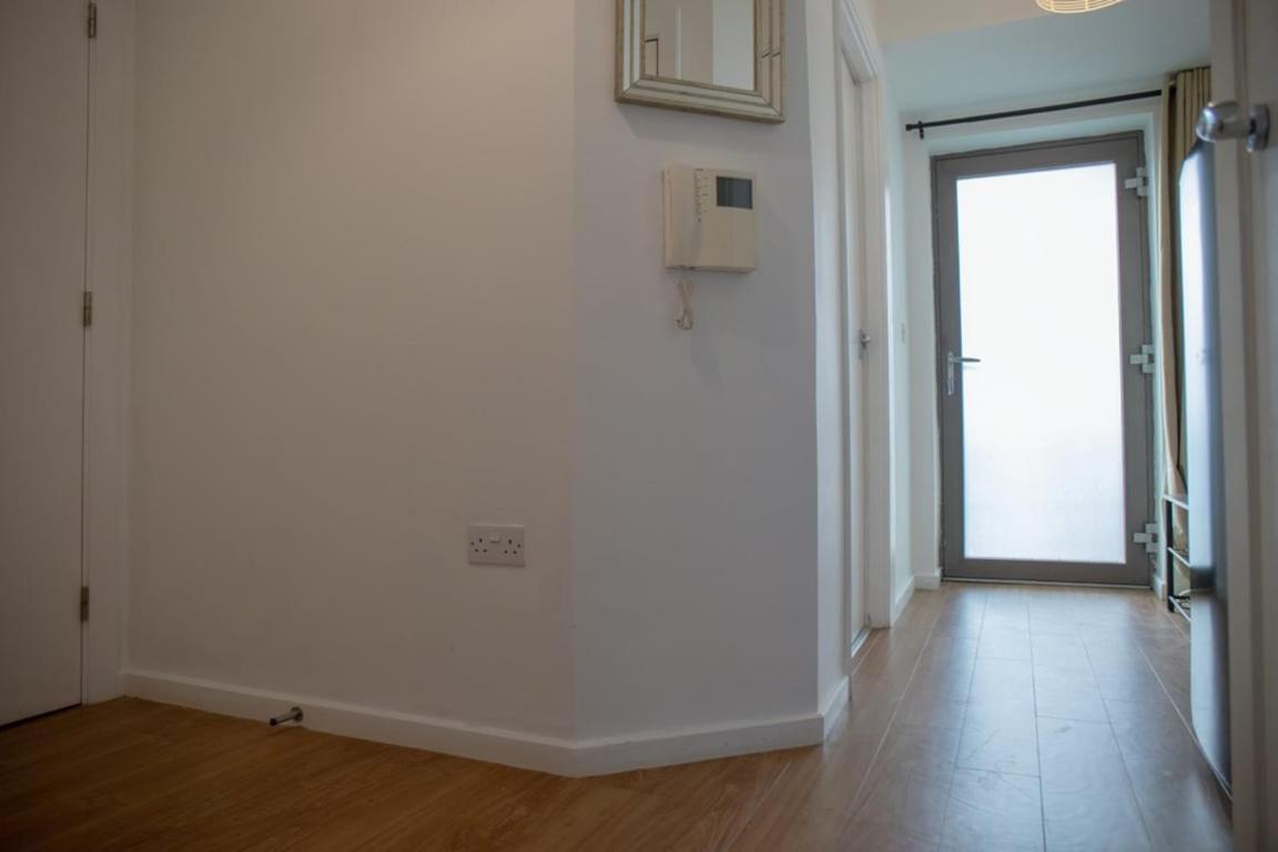 Modern 2-Bed Apartment In Leeds City Centre المظهر الخارجي الصورة
