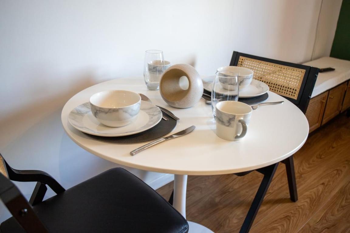 Modern 2-Bed Apartment In Leeds City Centre المظهر الخارجي الصورة