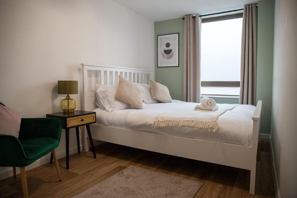 Modern 2-Bed Apartment In Leeds City Centre المظهر الخارجي الصورة
